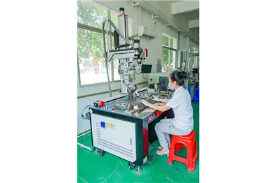 生產(chǎn)車(chē)間